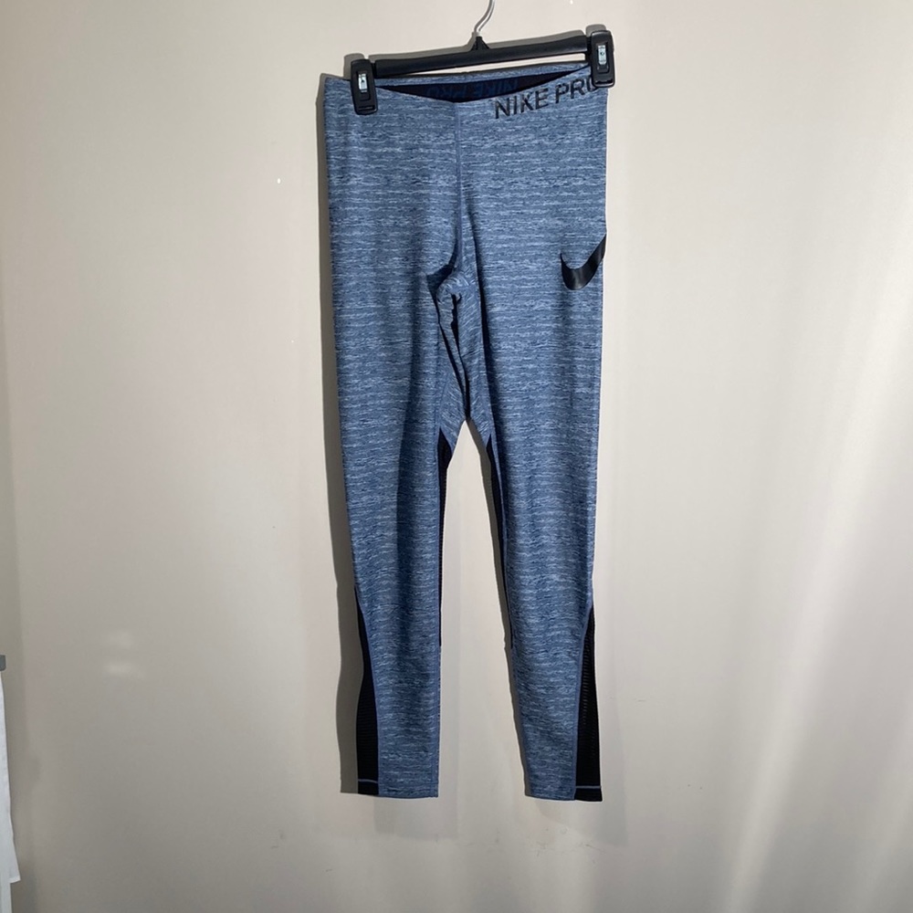 Nike Pro leggings